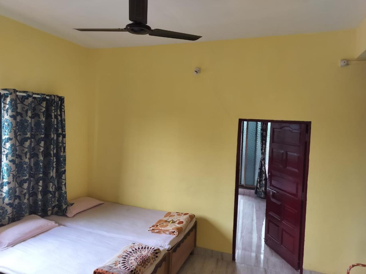 Gulmohar Cottages - Home Stay In Alībāg Exterior foto